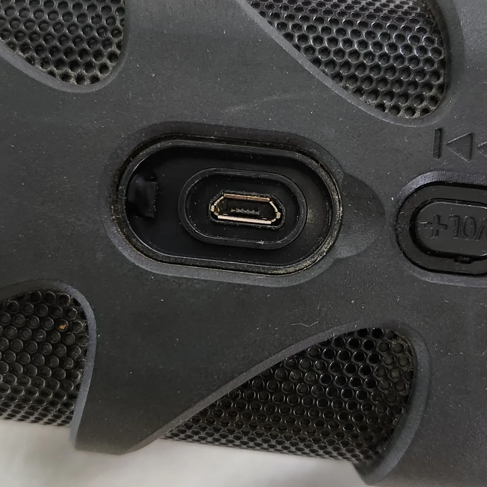 Pyle Home Black Rugged Bluetooth Speaker